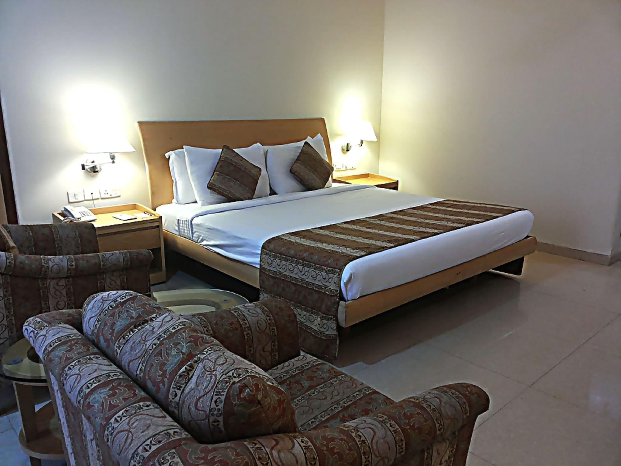 Chances Resort And Casino An Indy Resort Panaji Eksteriør billede