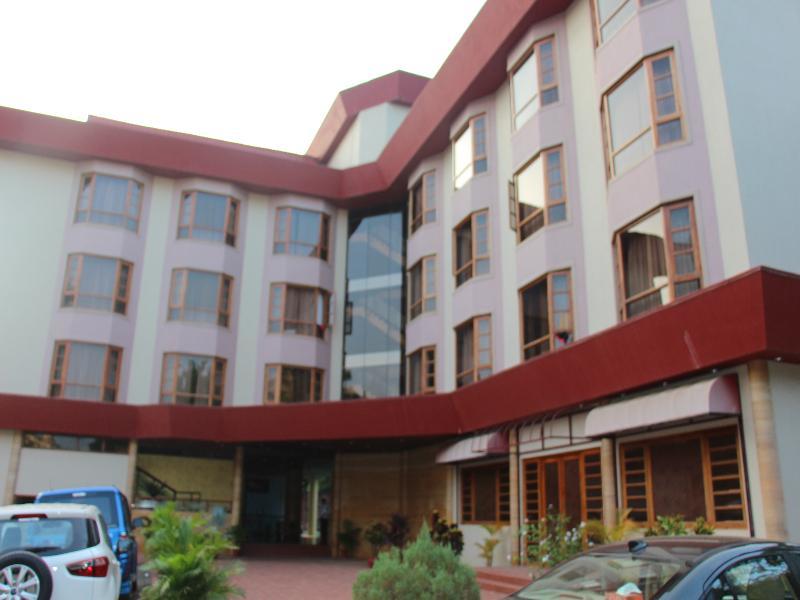 Chances Resort And Casino An Indy Resort Panaji Eksteriør billede