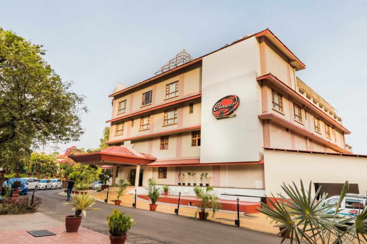 Chances Resort And Casino An Indy Resort Panaji Eksteriør billede