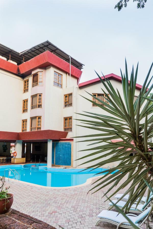 Chances Resort And Casino An Indy Resort Panaji Eksteriør billede